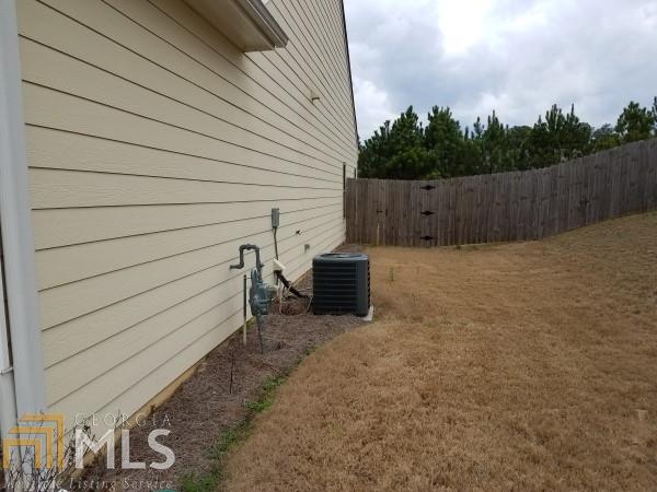 6099 Semaphore Rdg, Rex, GA 30273 photo 3