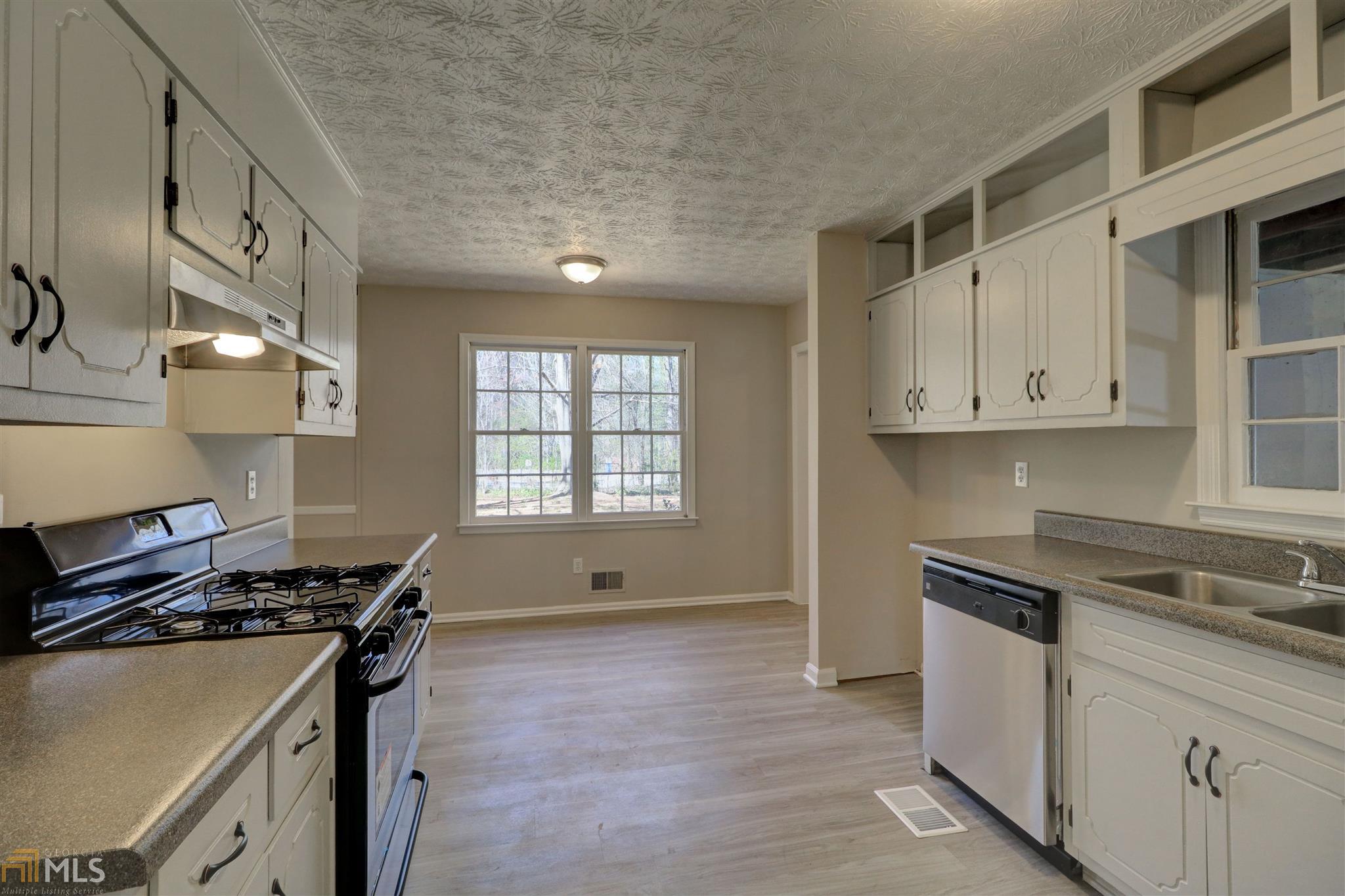 1708 Duffey, Morrow, GA 30260 photo 9