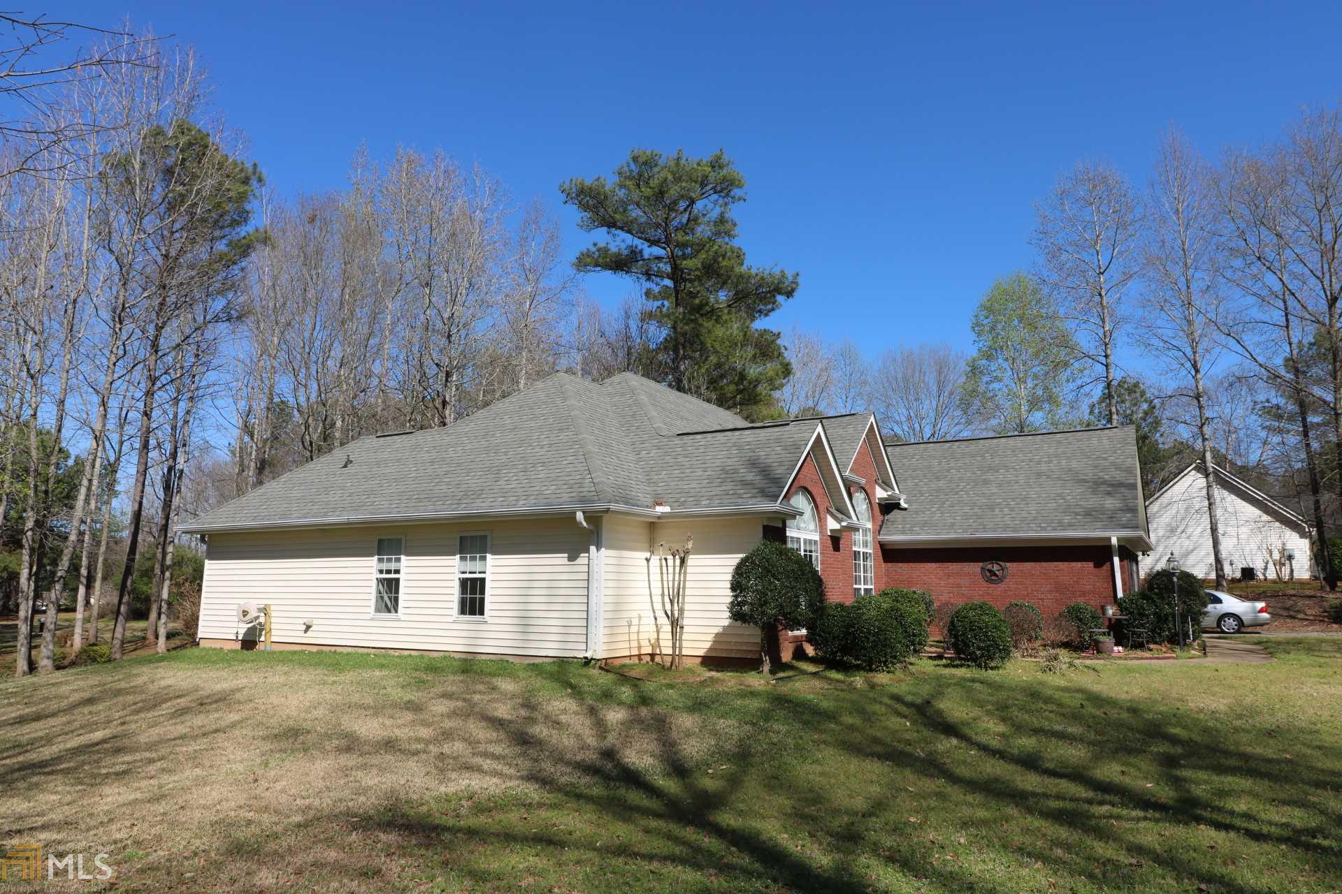 622 Lake Cove Dr, Hampton, GA 30228 photo 8