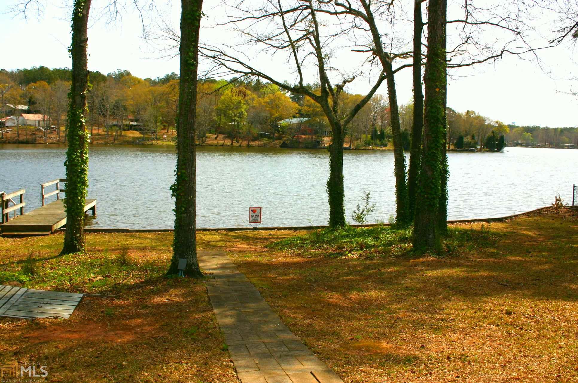 96 Pointe View Ct, Jackson, GA 30233 photo 3