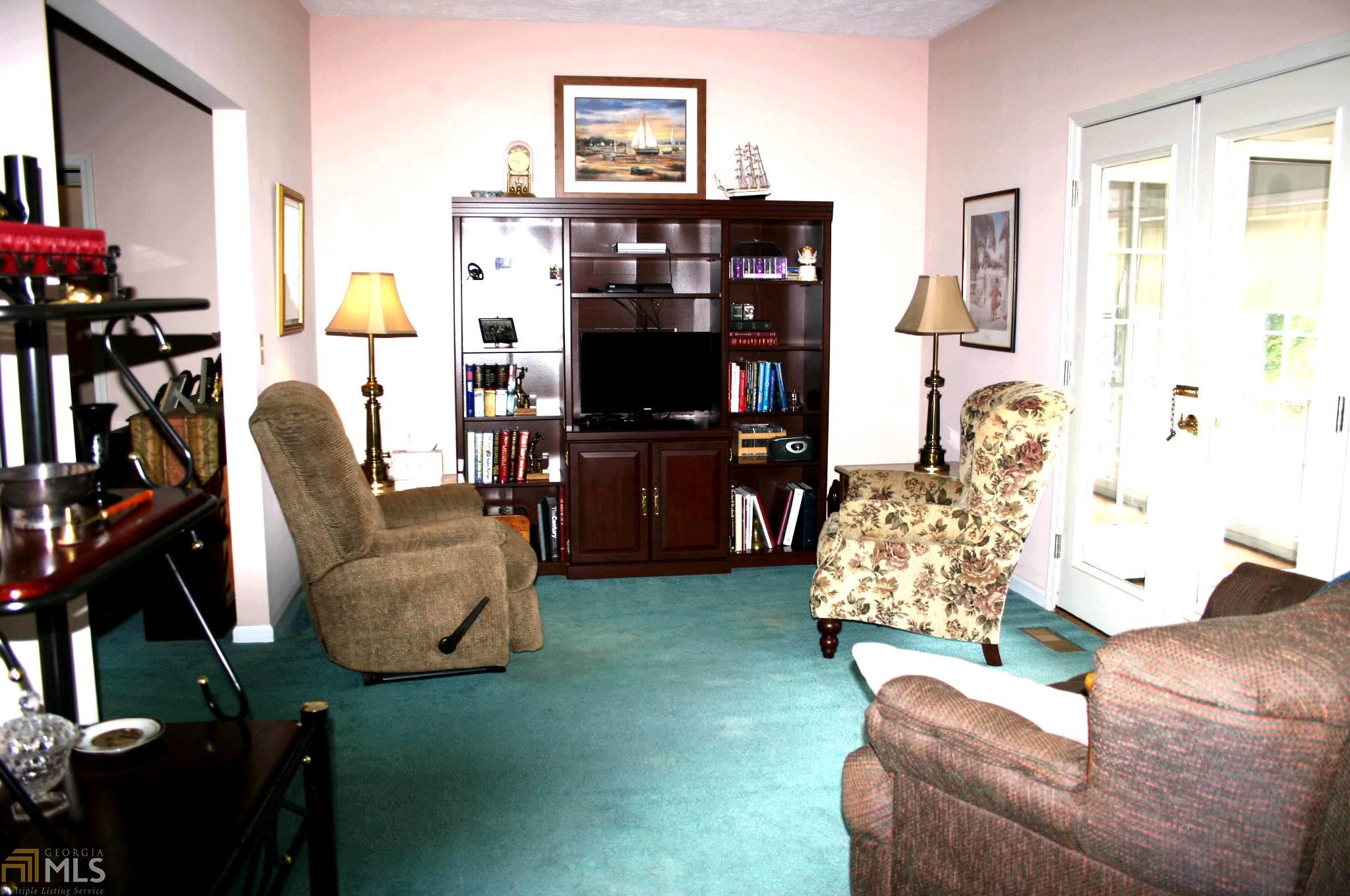 96 Pointe View Ct, Jackson, GA 30233 photo 11