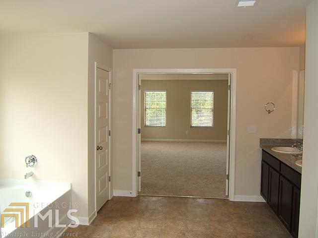 12104 Jojo Ct, Hampton, GA 30228 photo 25