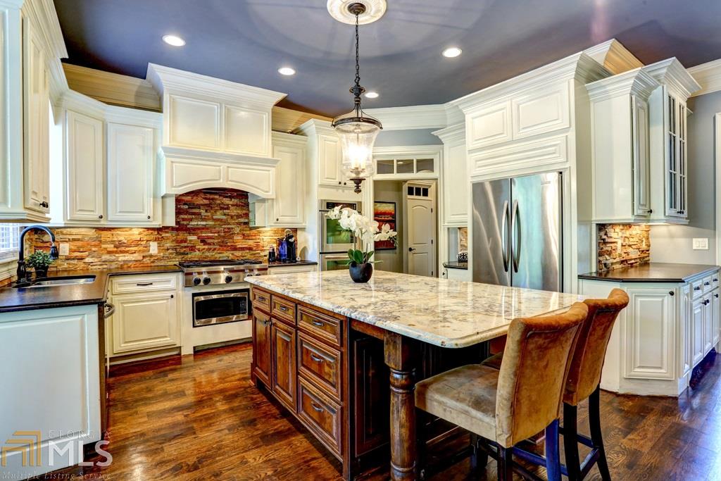 8040 Prestwick Cir, Duluth, GA 30097 photo 12