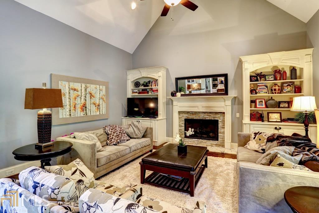 8040 Prestwick Cir, Duluth, GA 30097 photo 9