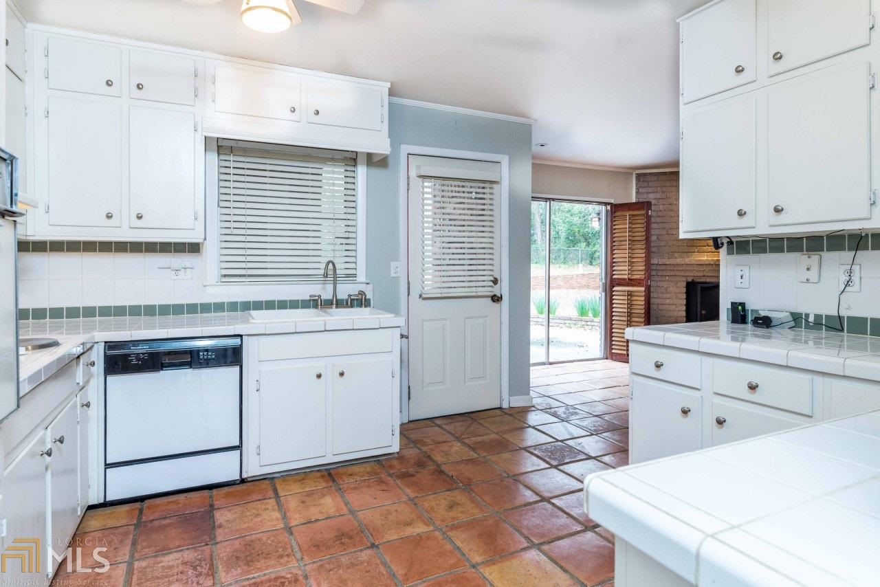 3068 Margavera Ter, Chamblee, GA 30341 photo 9