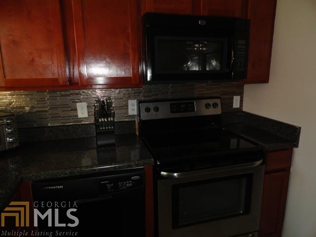 1809 Pine Forest Cir, Dublin, GA 31021 photo 28
