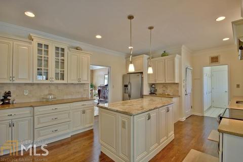 569 Tyrone Rd, Tyrone, GA 30290 photo 8
