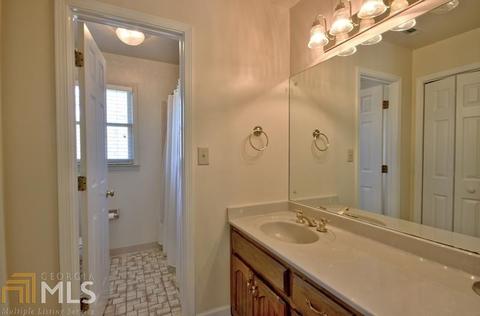 569 Tyrone Rd, Tyrone, GA 30290 photo 18