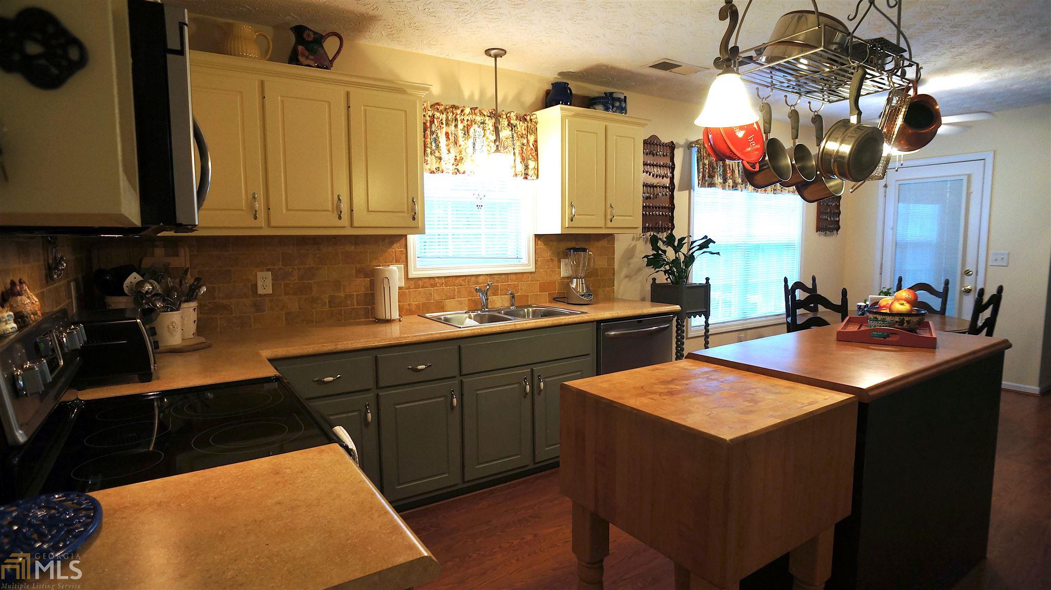 35 Blue Jay Dr, Covington, GA 30016 photo 4
