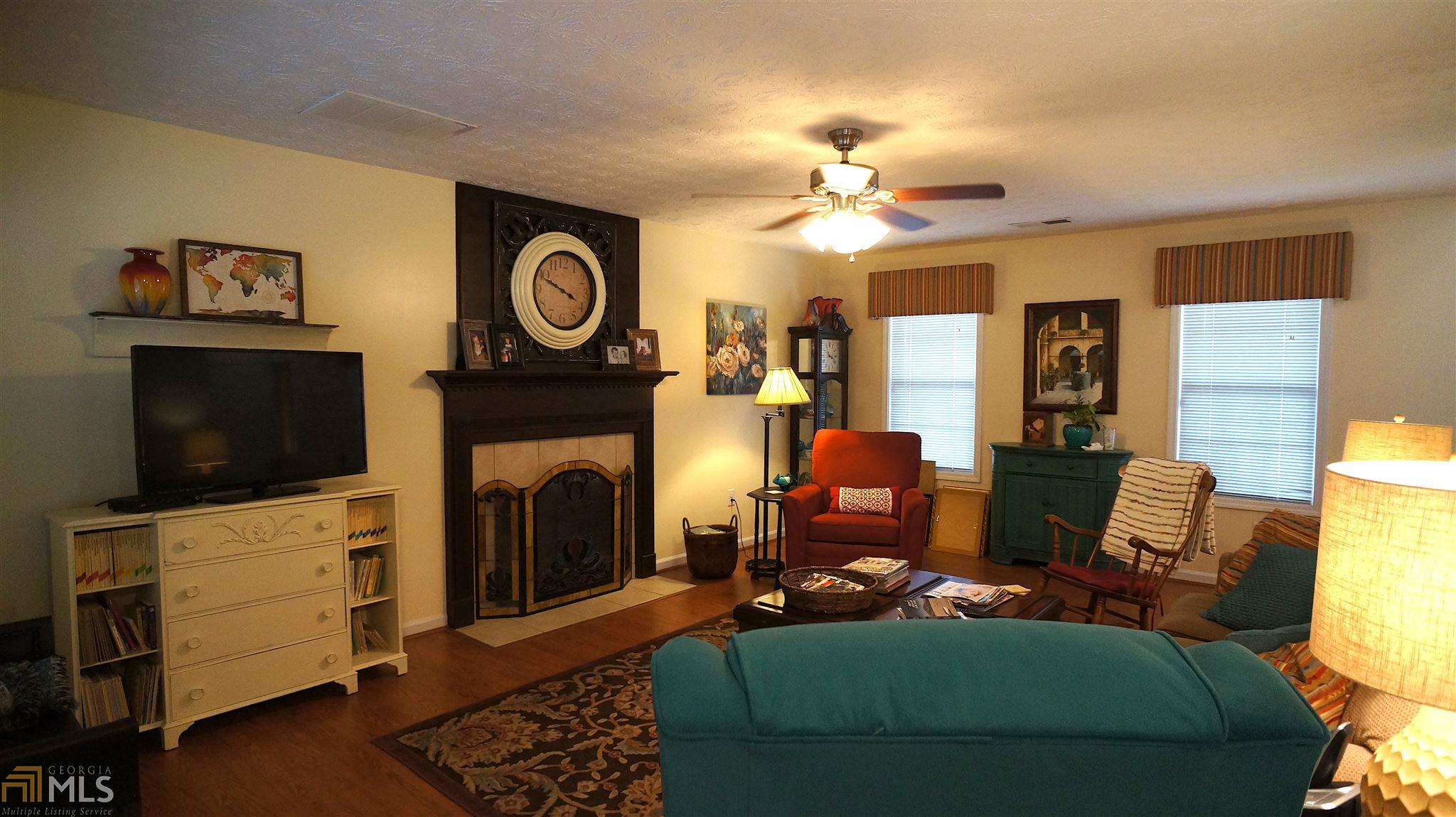 35 Blue Jay Dr, Covington, GA 30016 photo 8