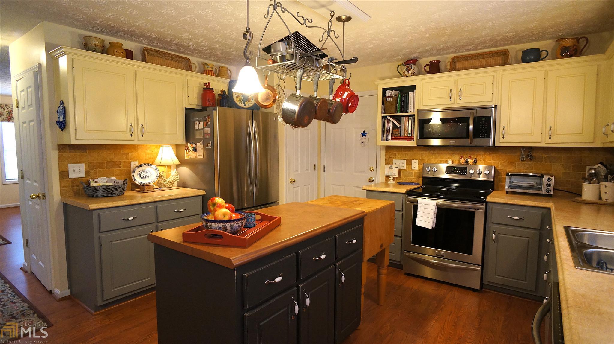 35 Blue Jay Dr, Covington, GA 30016 photo 2