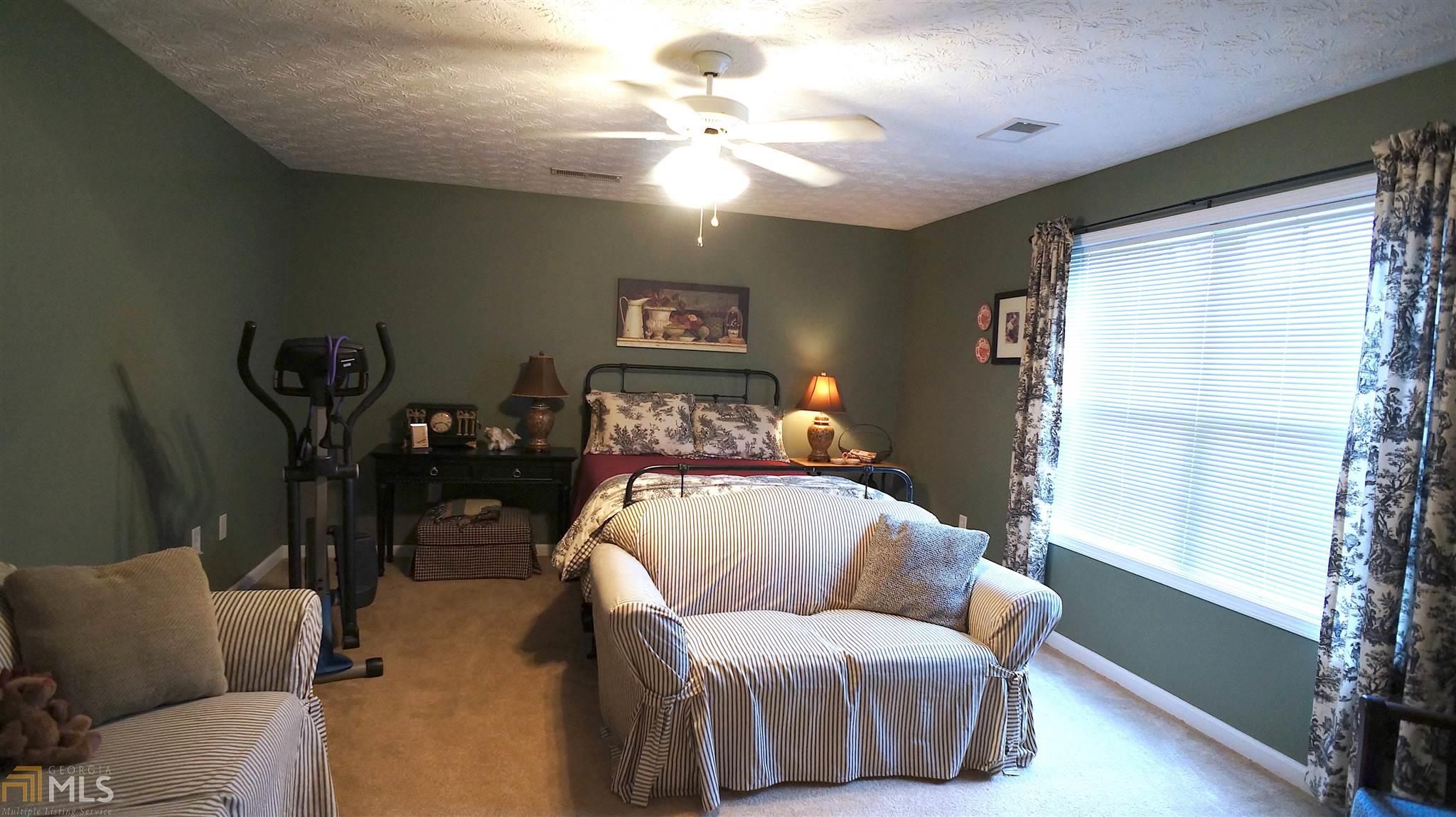 35 Blue Jay Dr, Covington, GA 30016 photo 16