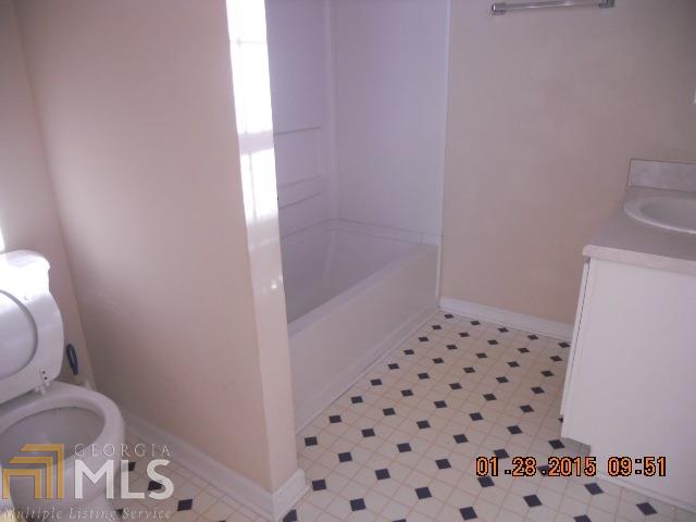 680 Compton Ln, Mcdonough, GA 30253 photo 9