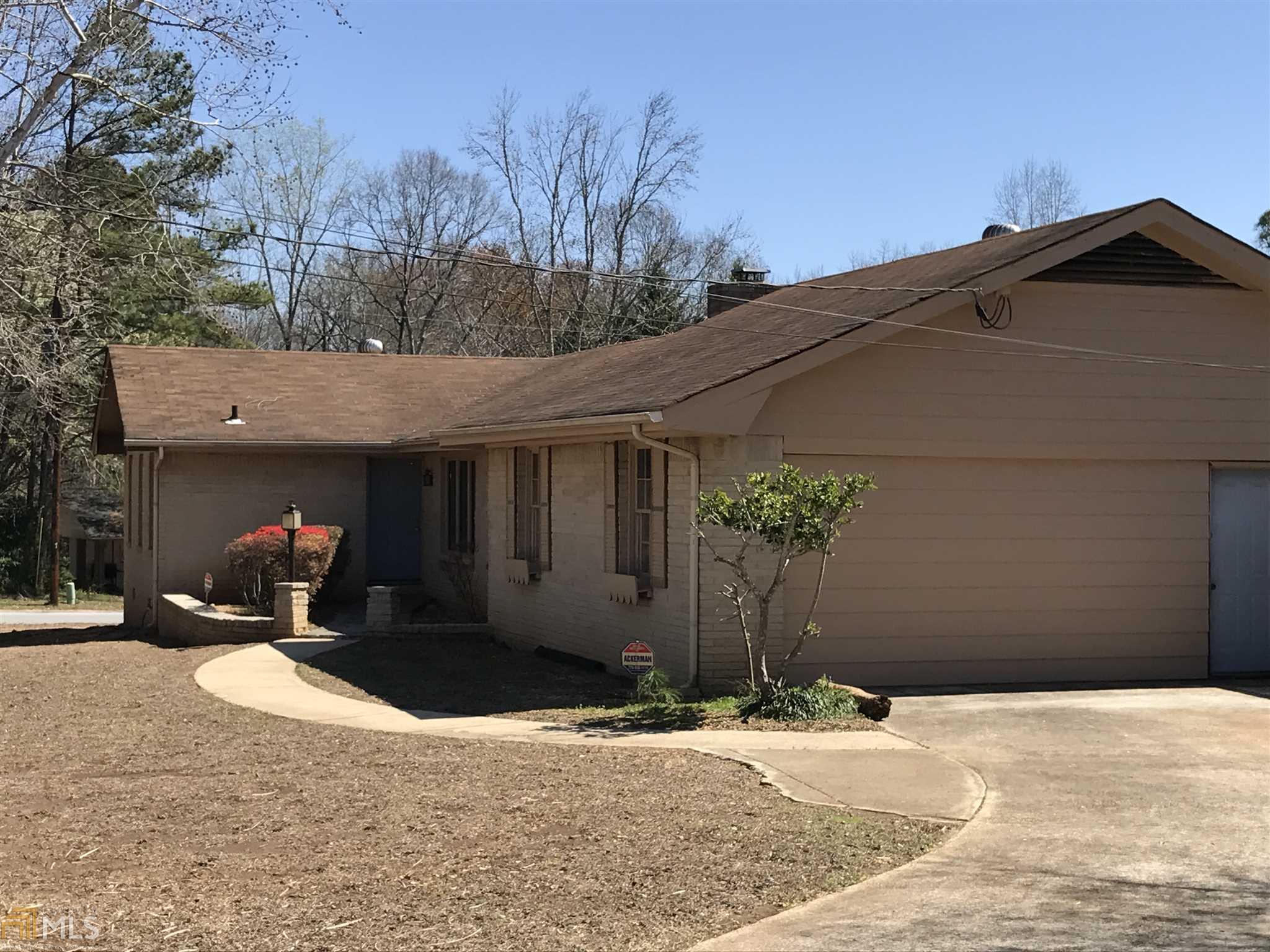 2808 Heritage Ln, Morrow, GA 30260 photo 2