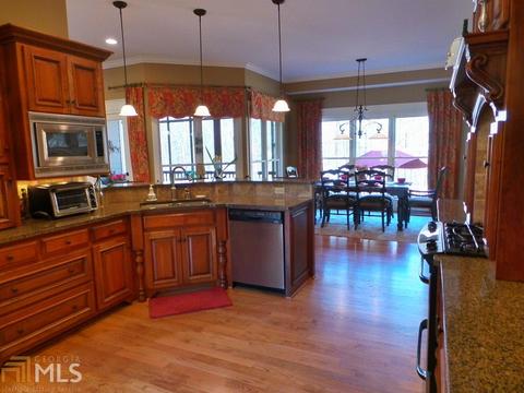 342 Willow Pointe Dr, Lagrange, GA 30240 photo 8