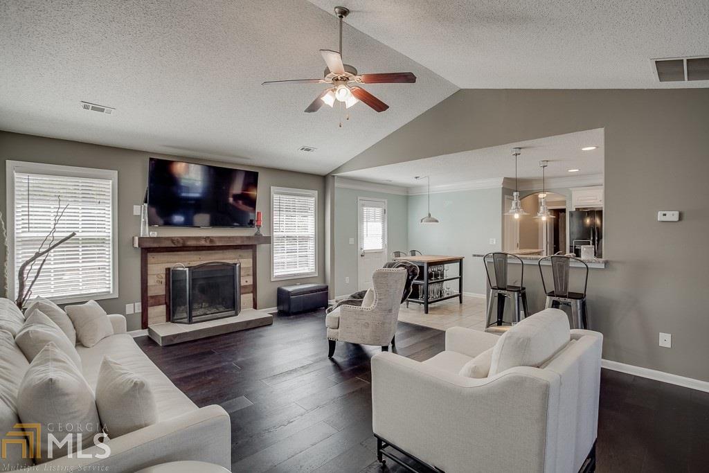700 Moonlite Trce, Winder, GA 30680 photo 3