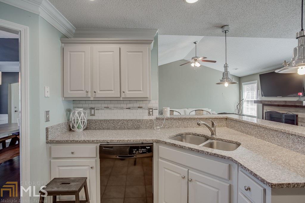 700 Moonlite Trce, Winder, GA 30680 photo 13