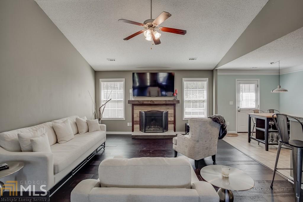 700 Moonlite Trce, Winder, GA 30680 photo 2