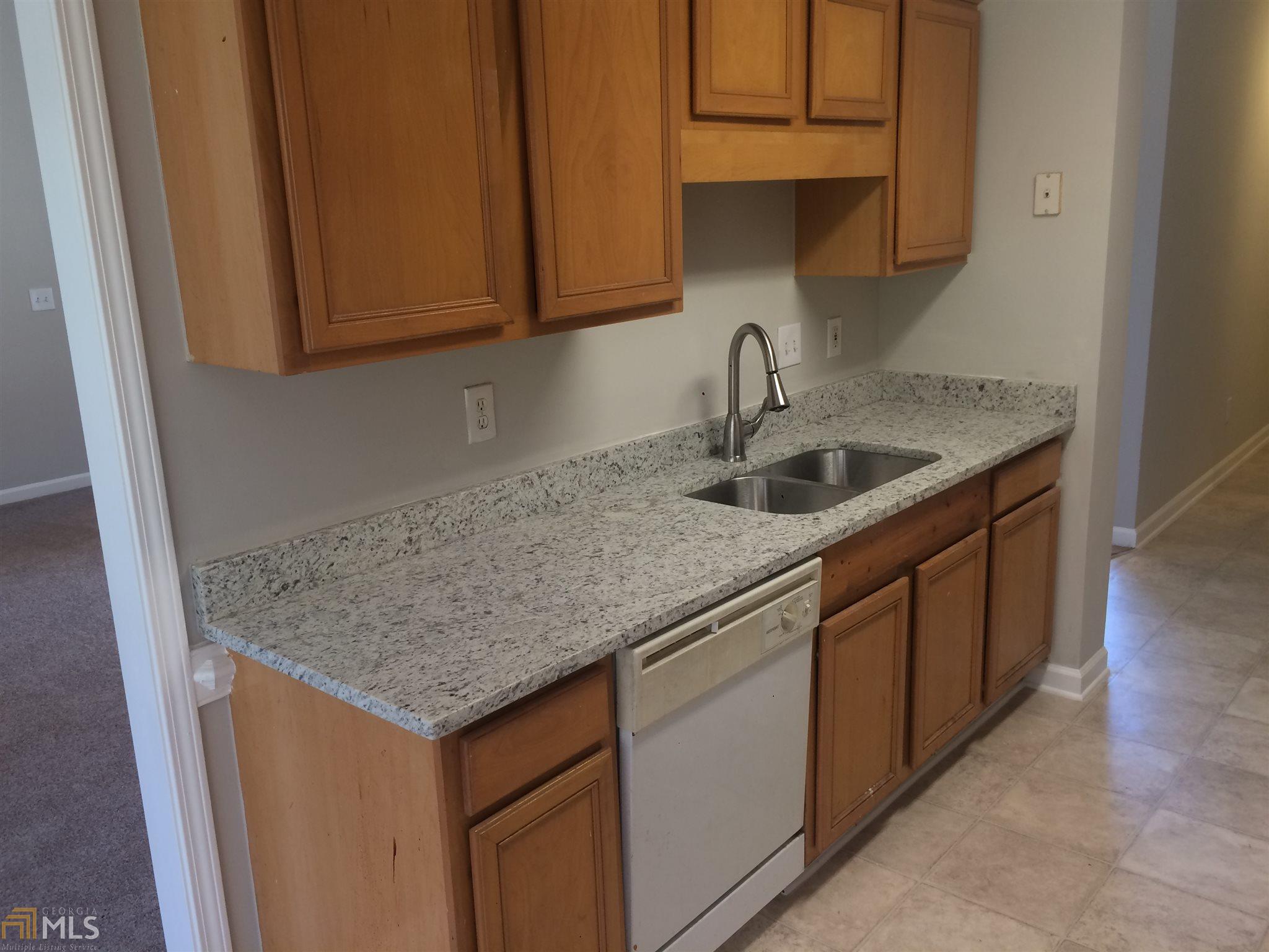 590 Pebble Blvd, Covington, GA 30016 photo 8