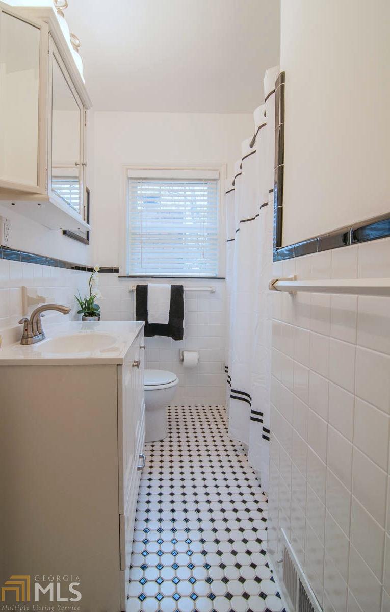 210 E Davis St, Decatur, GA 30030 photo 14