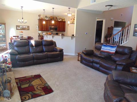 250 Edgemont Ct, Lagrange, GA 30240 photo 9