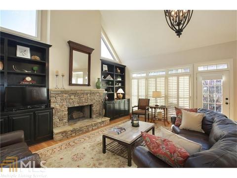 7635 Wentworth Dr, Duluth, GA 30097 photo 4