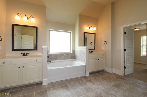 265 Traditions Ln, Hampton, GA 30228 photo 14