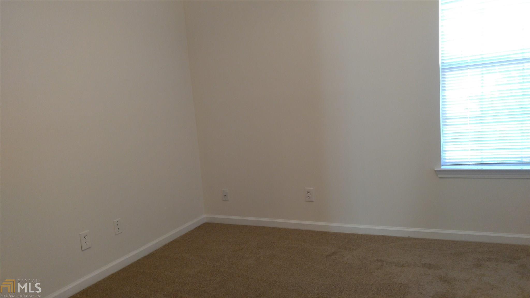 6490 Pine Bark Ct, Morrow, GA 30260 photo 9