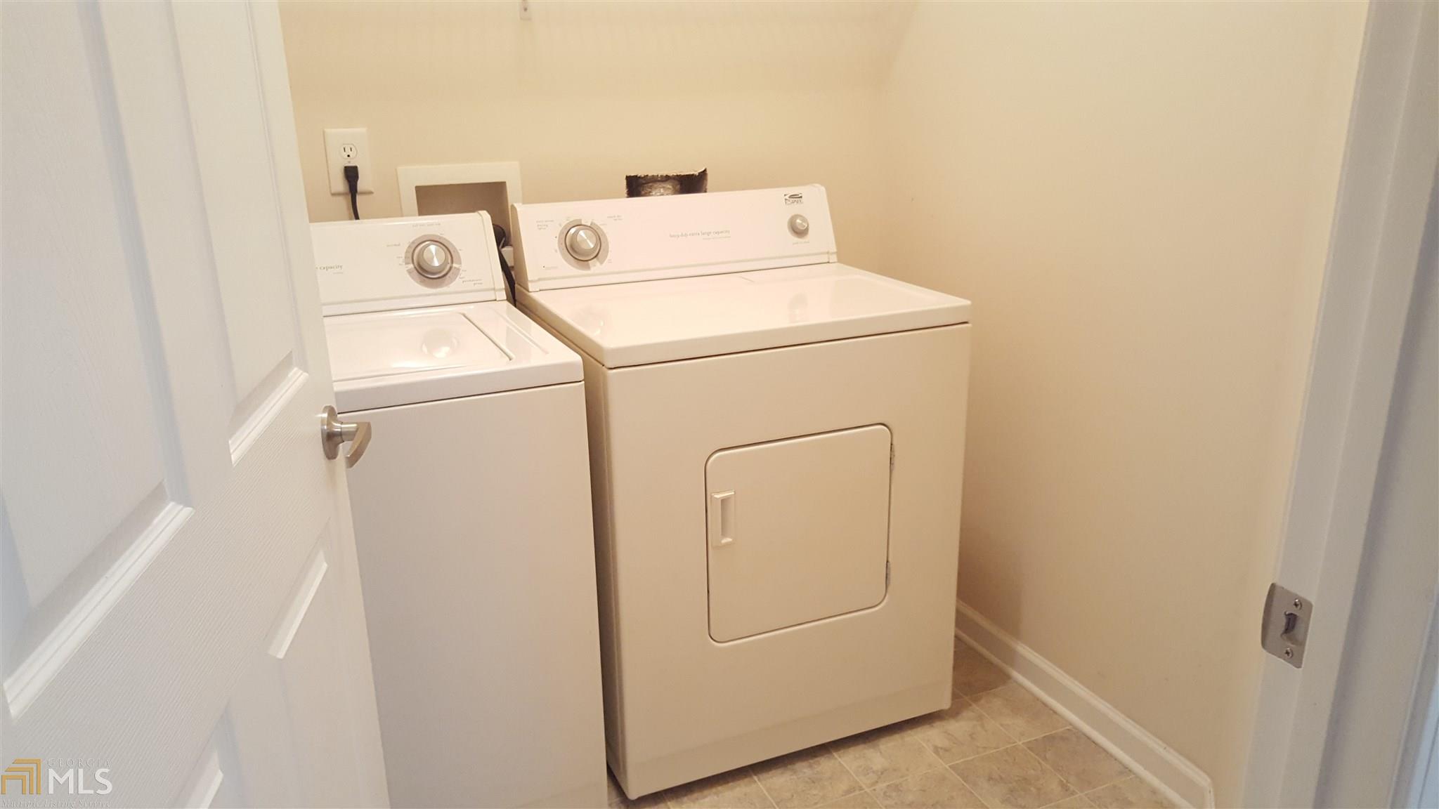 290 Rosenwald Ln, Hampton, GA 30228 photo 5
