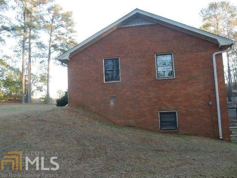 700 Spring Hill Dr, Covington, GA 30016 photo 2