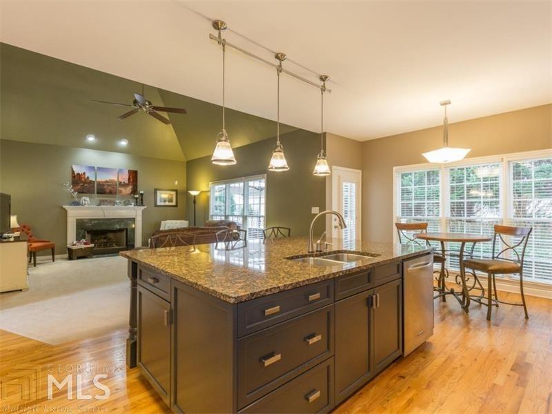 175 Tottenham Way, Suwanee, GA 30024 photo 13