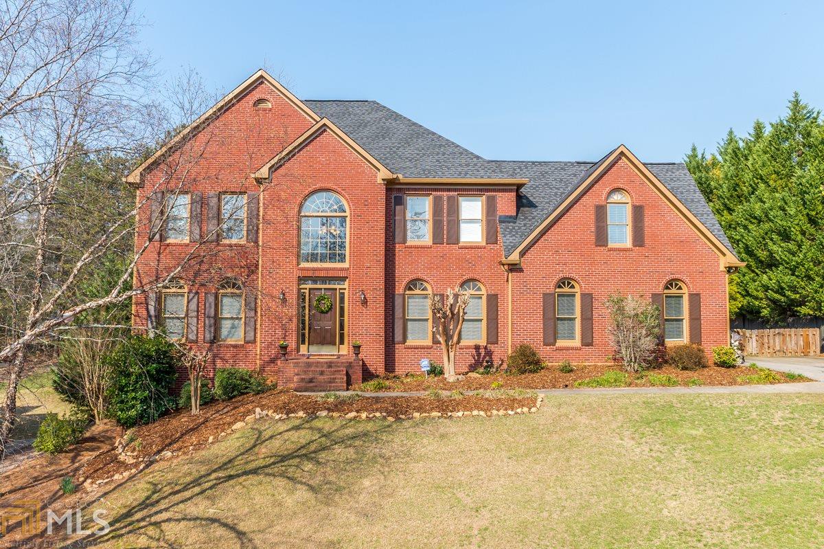 4535 Sutton Ln, Suwanee, GA 30024 photo 1