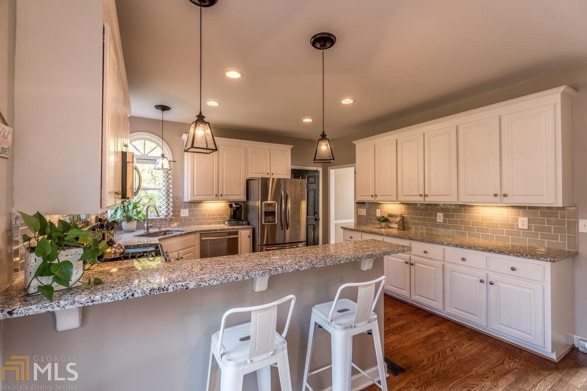 4535 Sutton Ln, Suwanee, GA 30024 photo 9