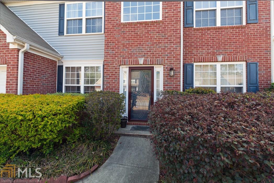 955 Maple Leaf Dr, Mcdonough, GA 30253 photo 2