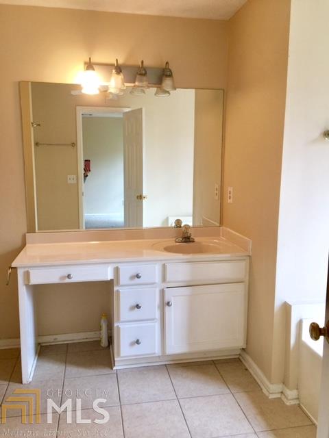 2231 Dee Dee, Buford, GA 30519 photo 10