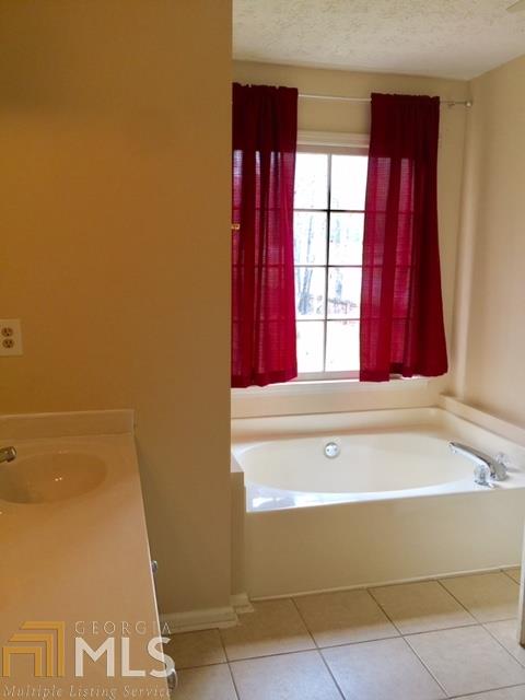 2231 Dee Dee, Buford, GA 30519 photo 9