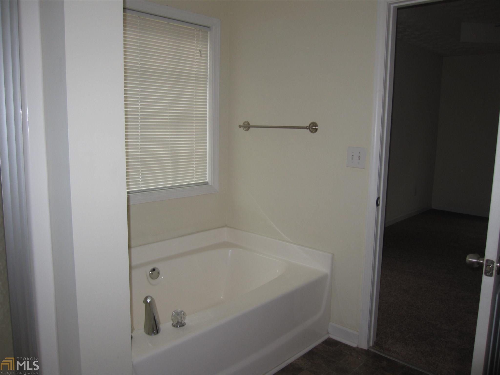 30 Shenandoah Dr, Covington, GA 30016 photo 17