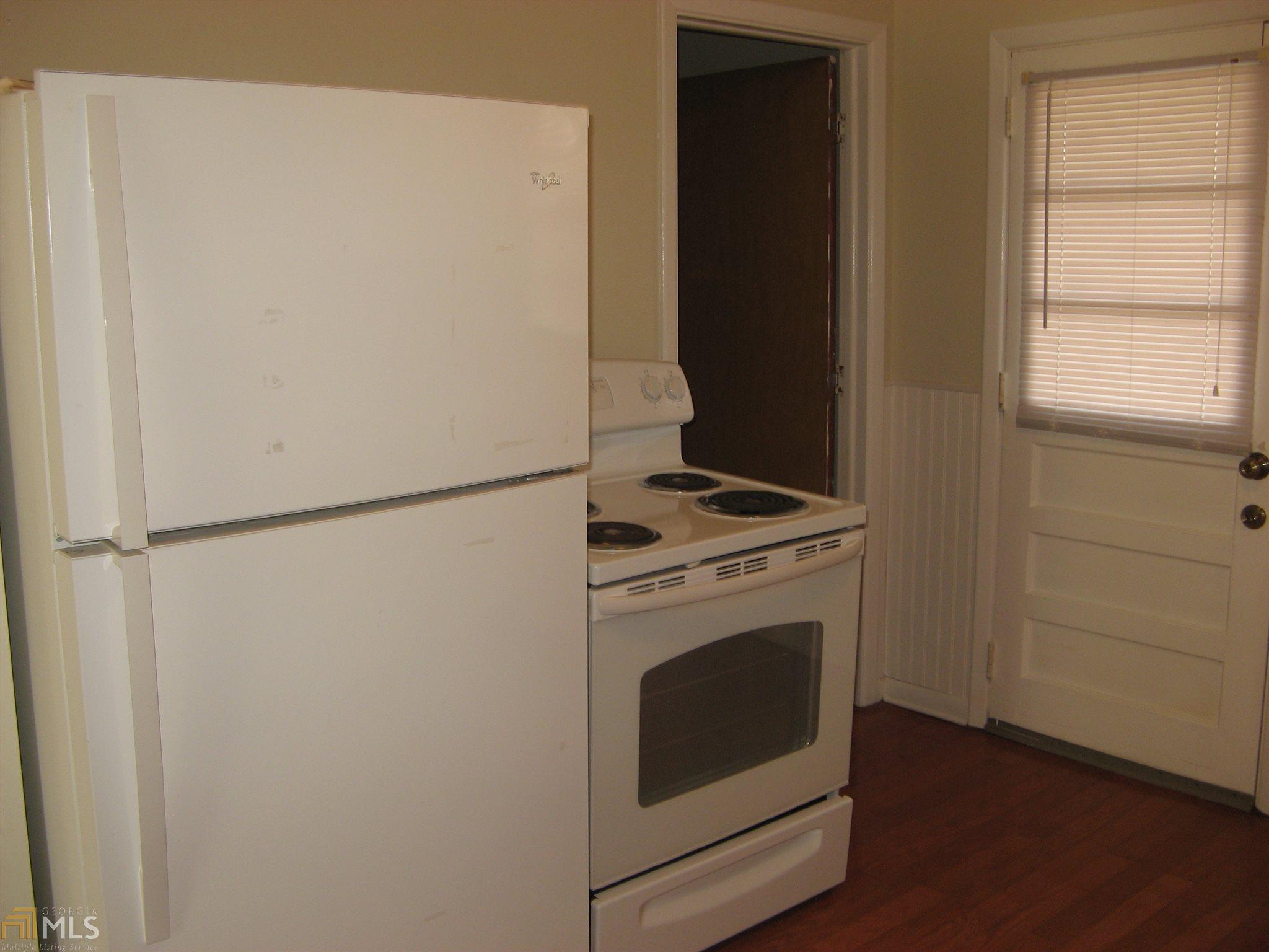 276 6th Ave, Winder, GA 30680 photo 9