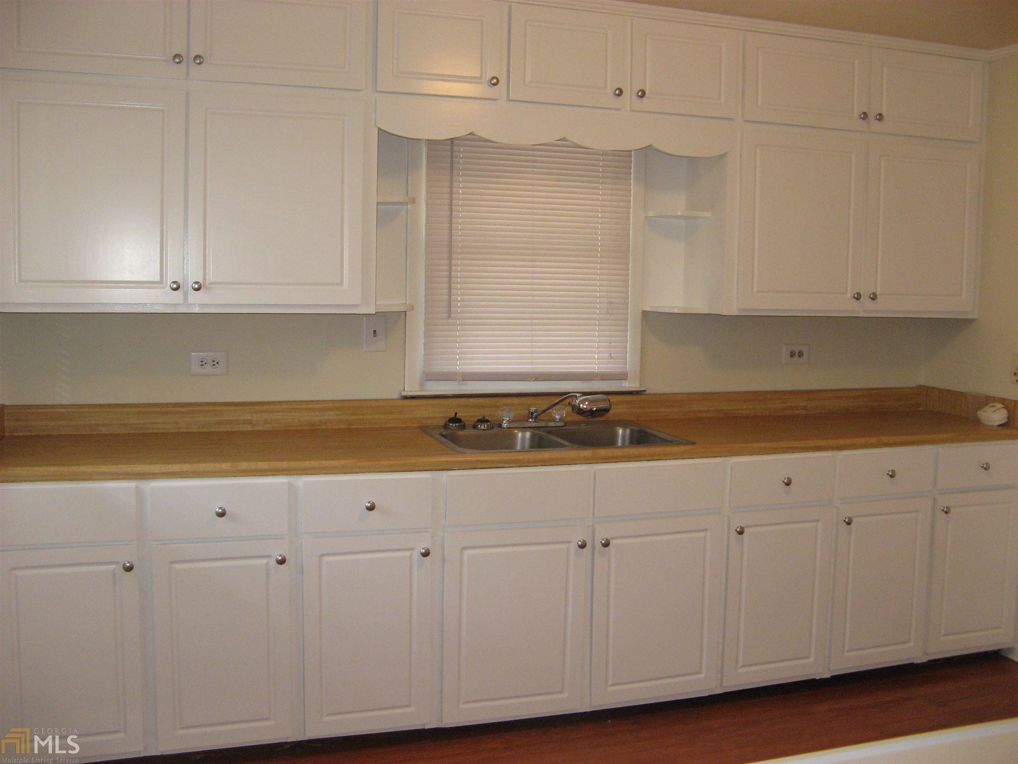 276 6th Ave, Winder, GA 30680 photo 8
