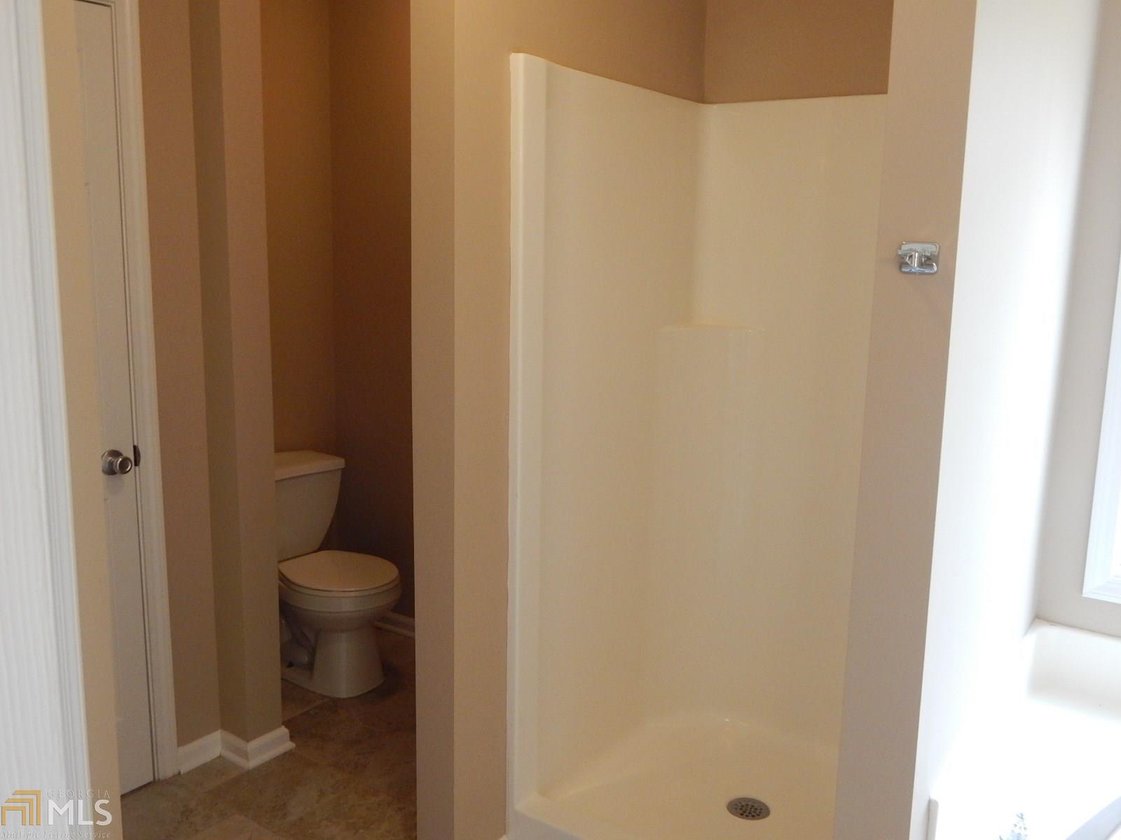 512 Gatewood Dr, Monroe, GA 30656 photo 8