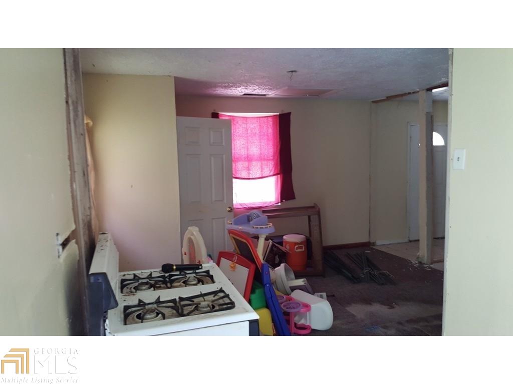 248 Dodd St, Fairburn, GA 30213 photo 4