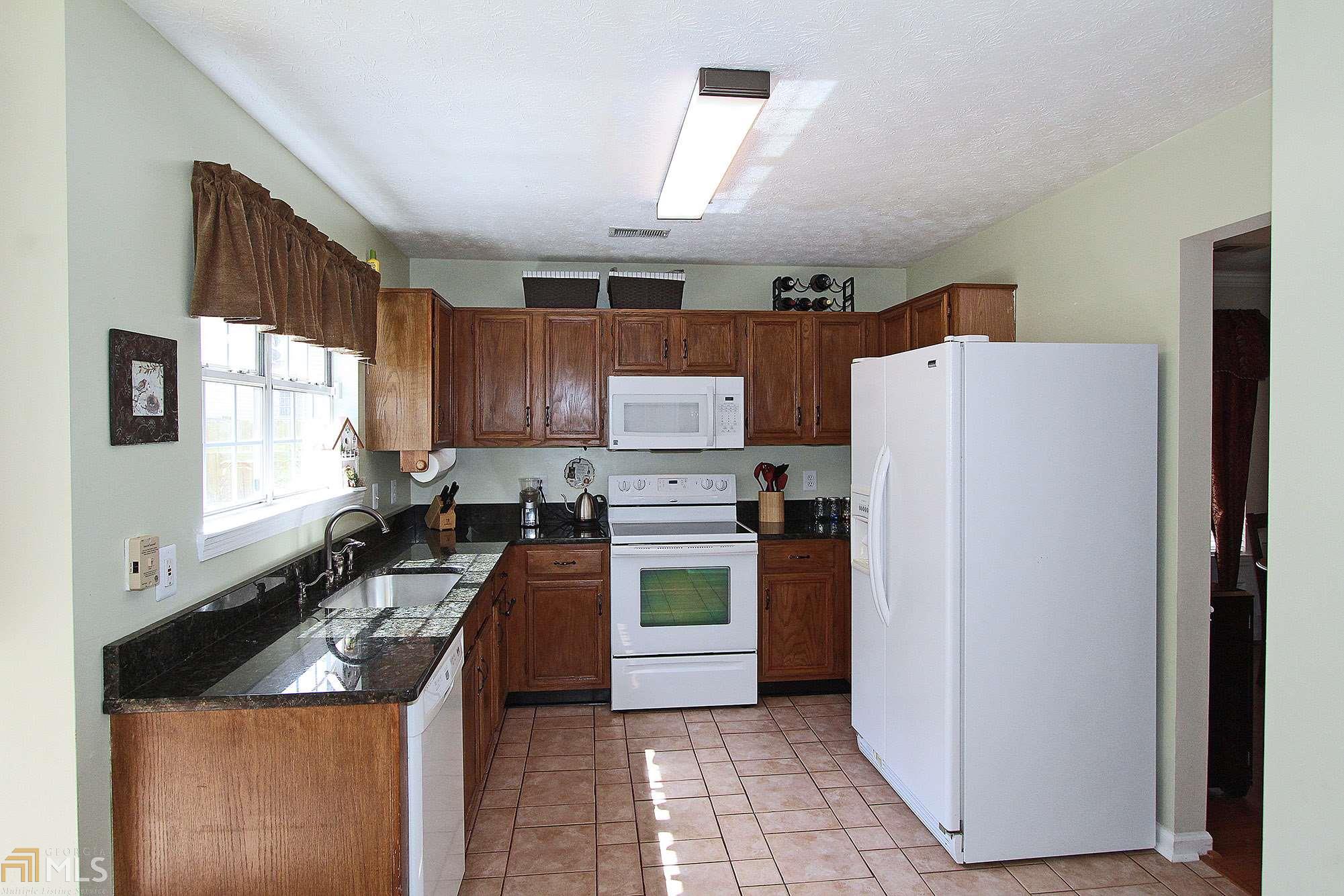 3258 Strathmore Dr, Duluth, GA 30096 photo 12