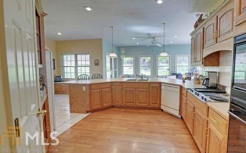 80 Walton Crk, Toccoa, GA 30577 photo 10