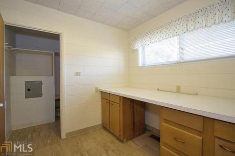 704 Park Ave, Claxton, GA 30417 photo 11