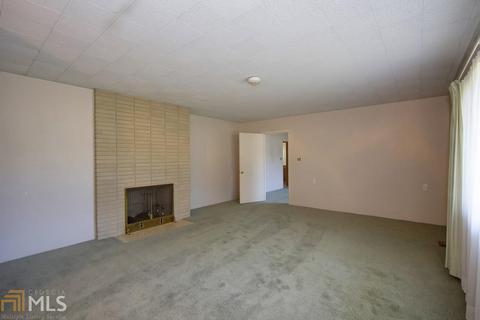 704 Park Ave, Claxton, GA 30417 photo 6