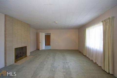 704 Park Ave, Claxton, GA 30417 photo 5