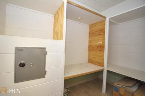 704 Park Ave, Claxton, GA 30417 photo 12