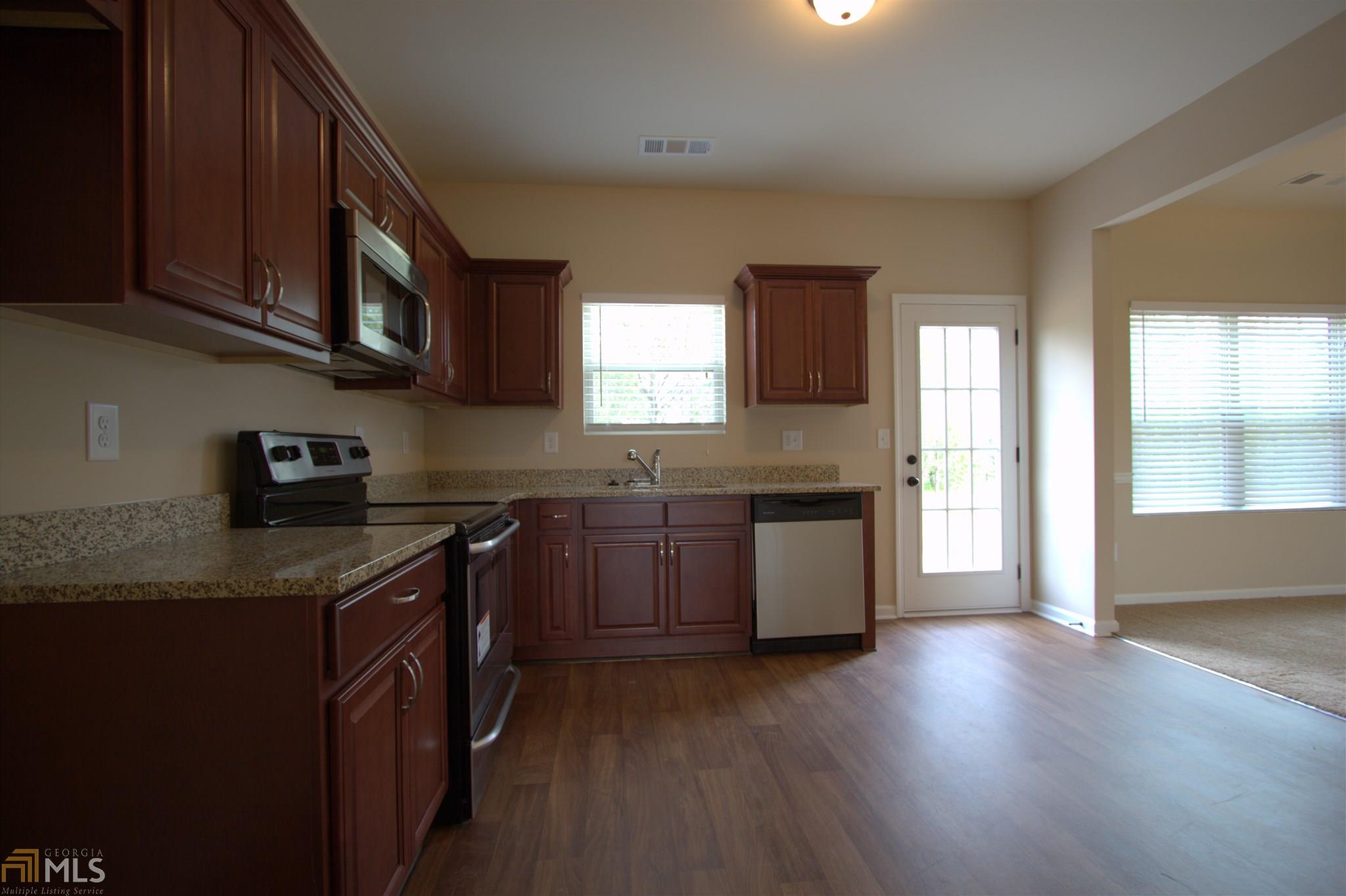 2786 Hunters Ct, Hampton, GA 30228 photo 8