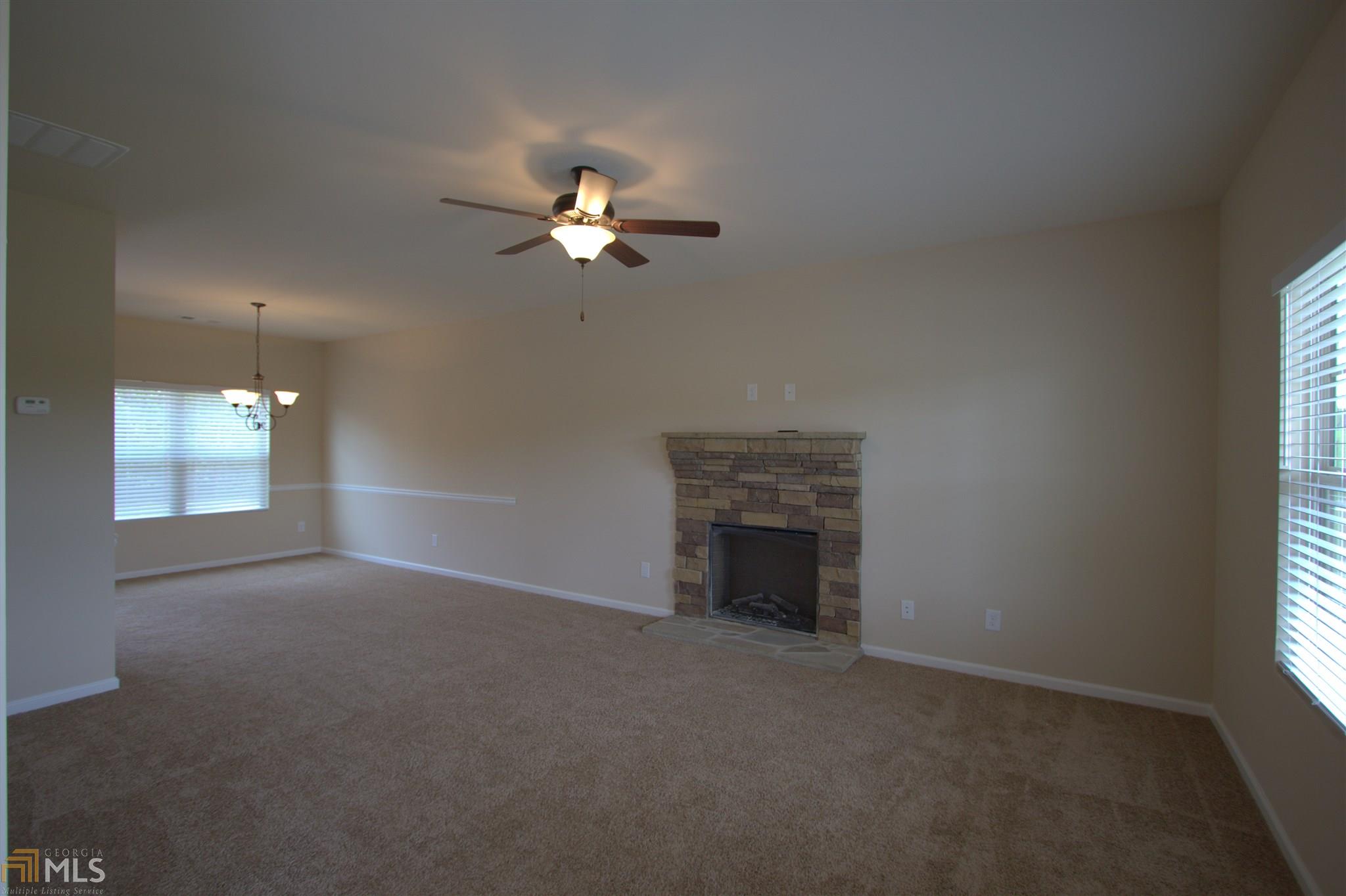 2786 Hunters Ct, Hampton, GA 30228 photo 4
