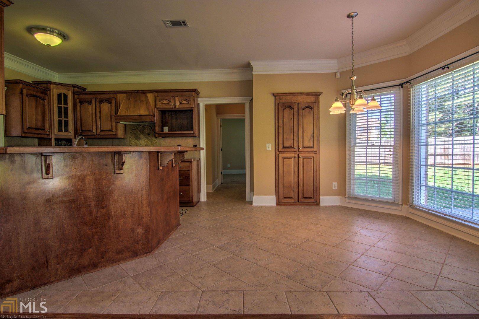 2000 Evergreen Dr, Conyers, GA 30013 photo 13